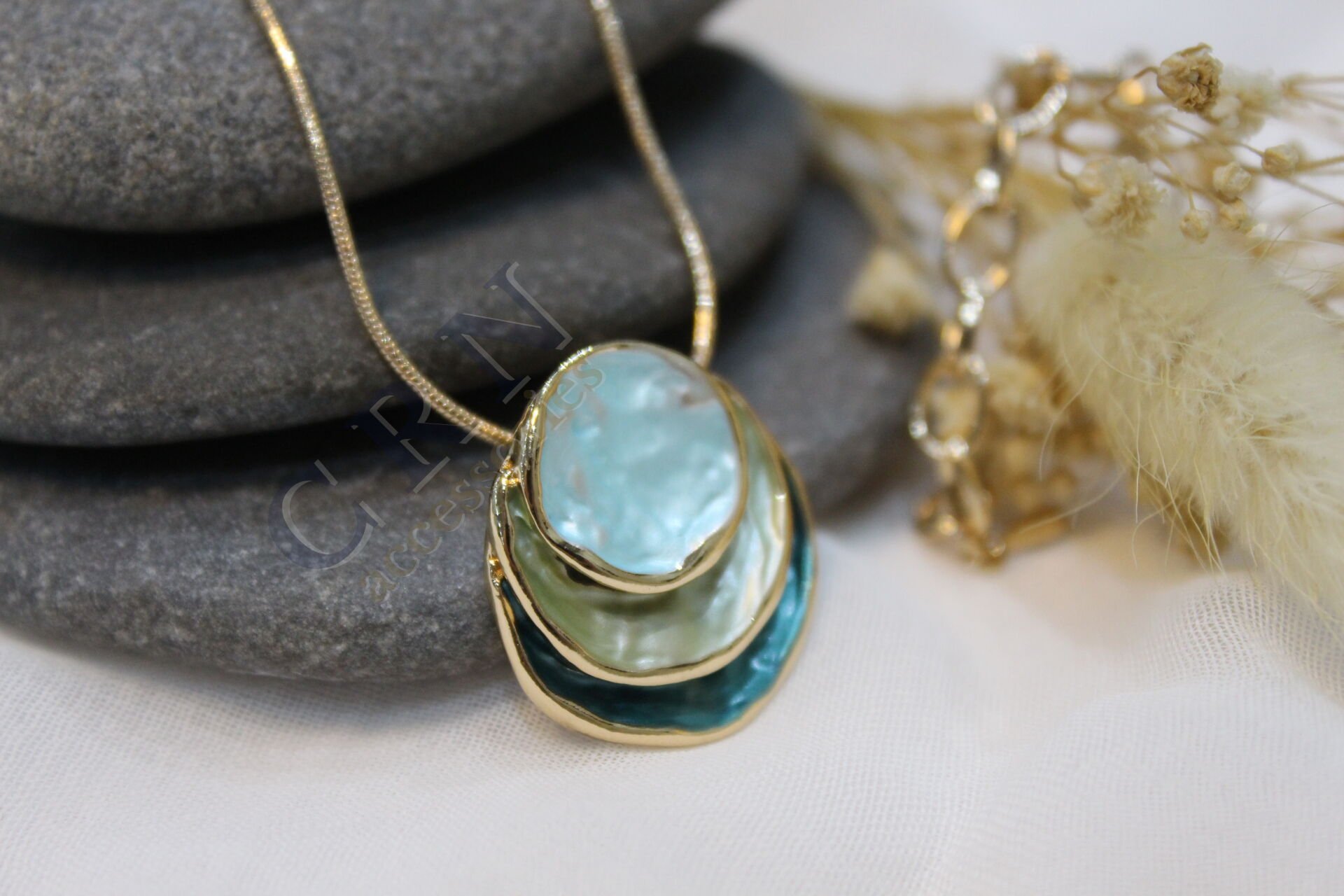 Ocean Mist - Minimal Mineli Vintage Kolye