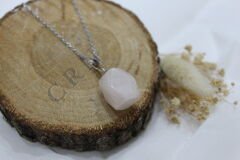 Blush Stone - Gül Pembesi Kuvars Taşı Kolye
