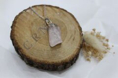 Raw Rose - Ham Naturel Pembe Kuvars Kolye