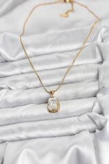 316L Çelik Zincir Gold Renk Zirkon Taşlı Kadın Kolye