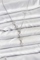 316L Çelik Zincir Gümüş Renk Yonca Model Kadın Kolye