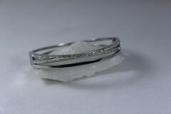 Silver Stream – Üç Sıralı Parlak Bileklik