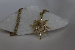 Solar Glow – Güneş Işığı Kolye