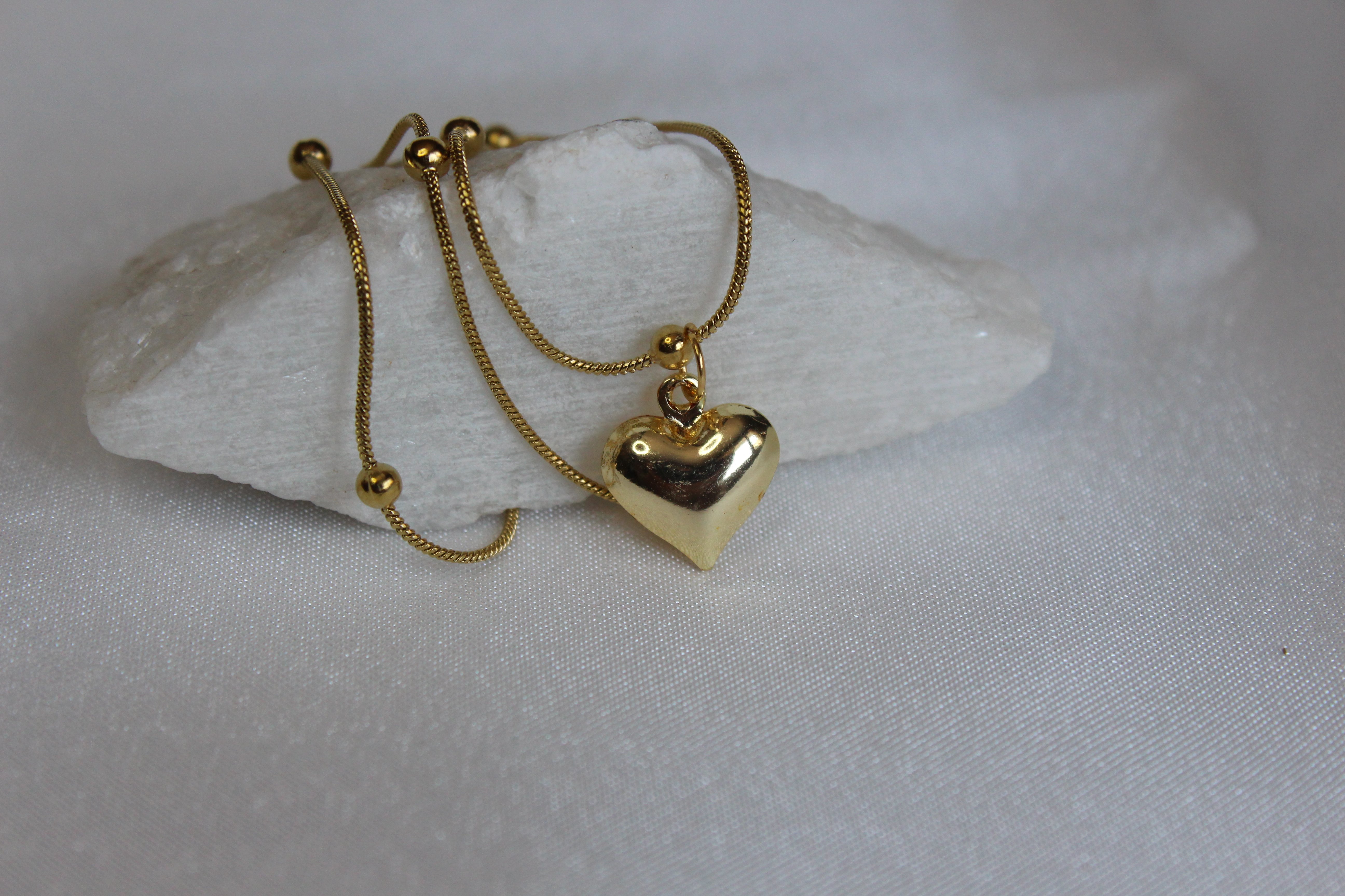 Minimal Gold Kalp Kolye