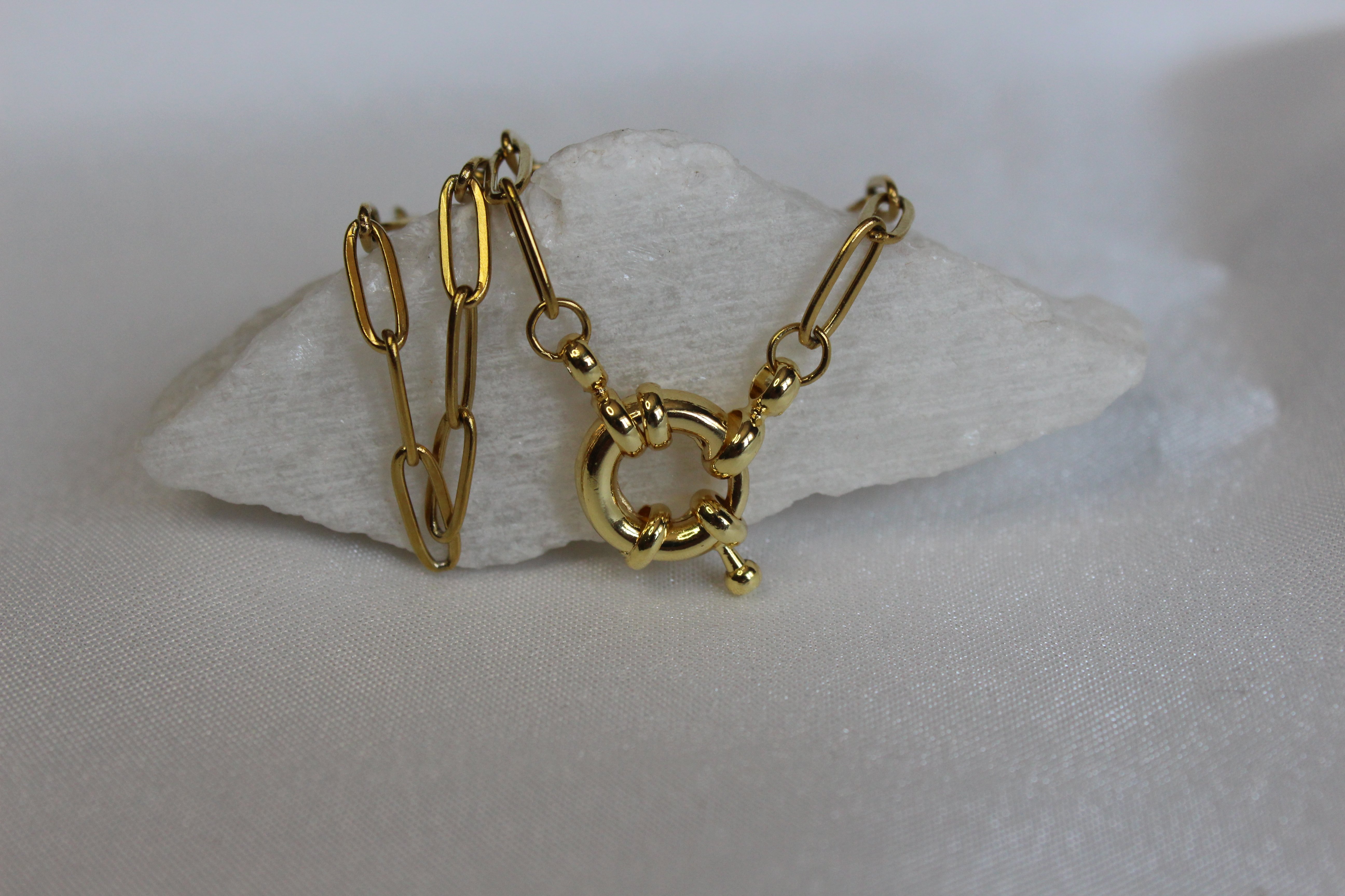 Golden Link – Halkalı Zincir Kolye