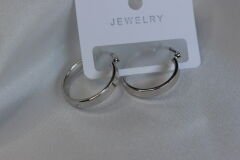 Silver Loop – Çelik Halka Küpe